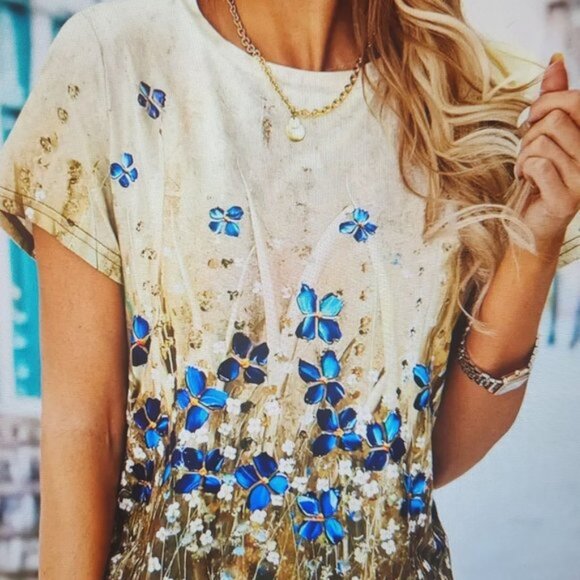 2 - Women's Short Sleeve Everyday Tops (Both 2XL) - Picture 10 of 16